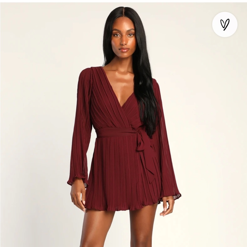 Lulu’s burgundy pleated long sleeve skort romper